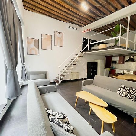شقة Carretas Duplex Exterior Izquierda مدريد المظهر الخارجي الصورة